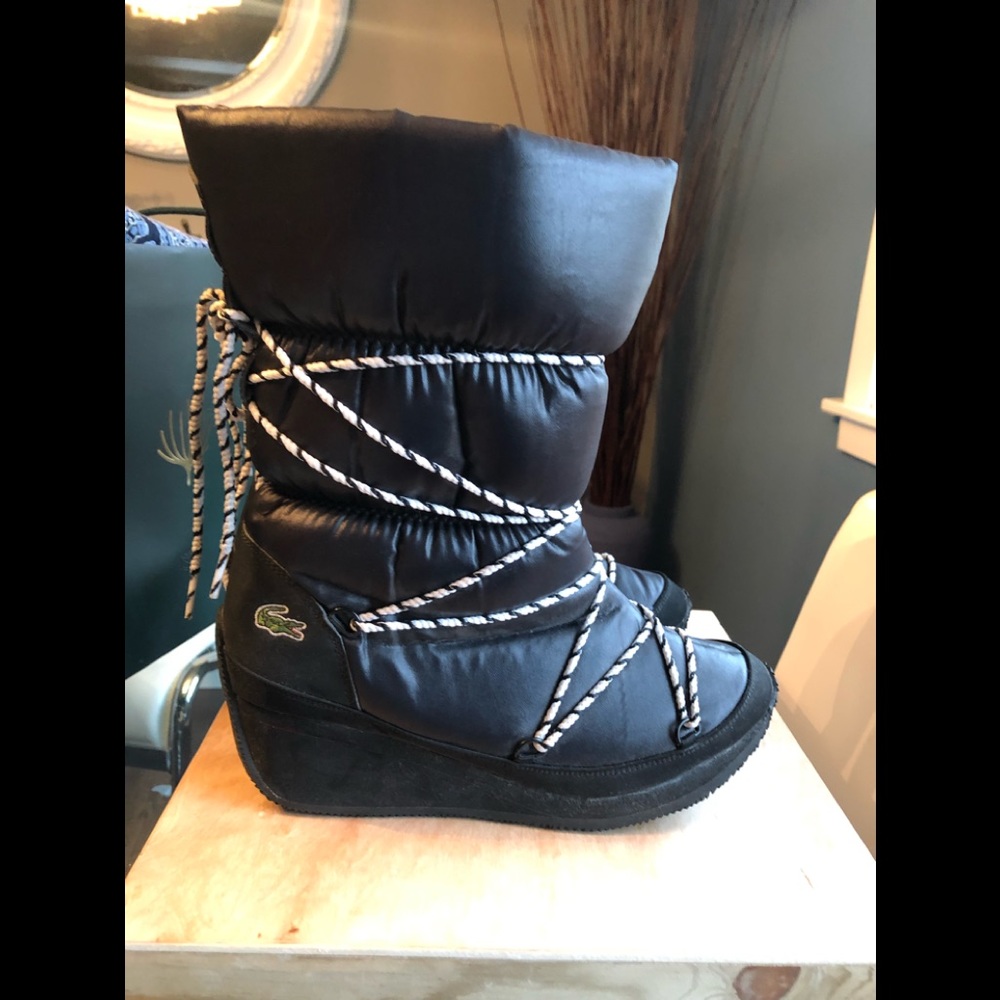 Lacoste impermeable winter boots size 7